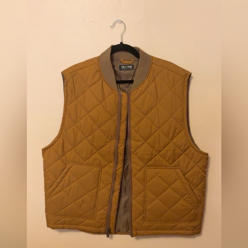 Men's Quilted Vest in Tan